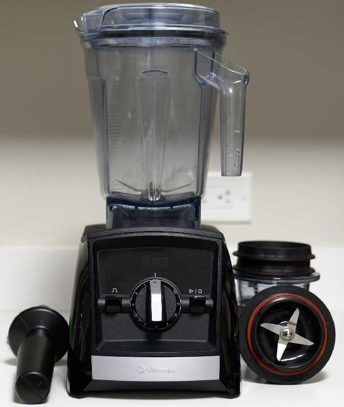 The Best Vitamix Blenders For Different Uses: Ultimate Review 2022