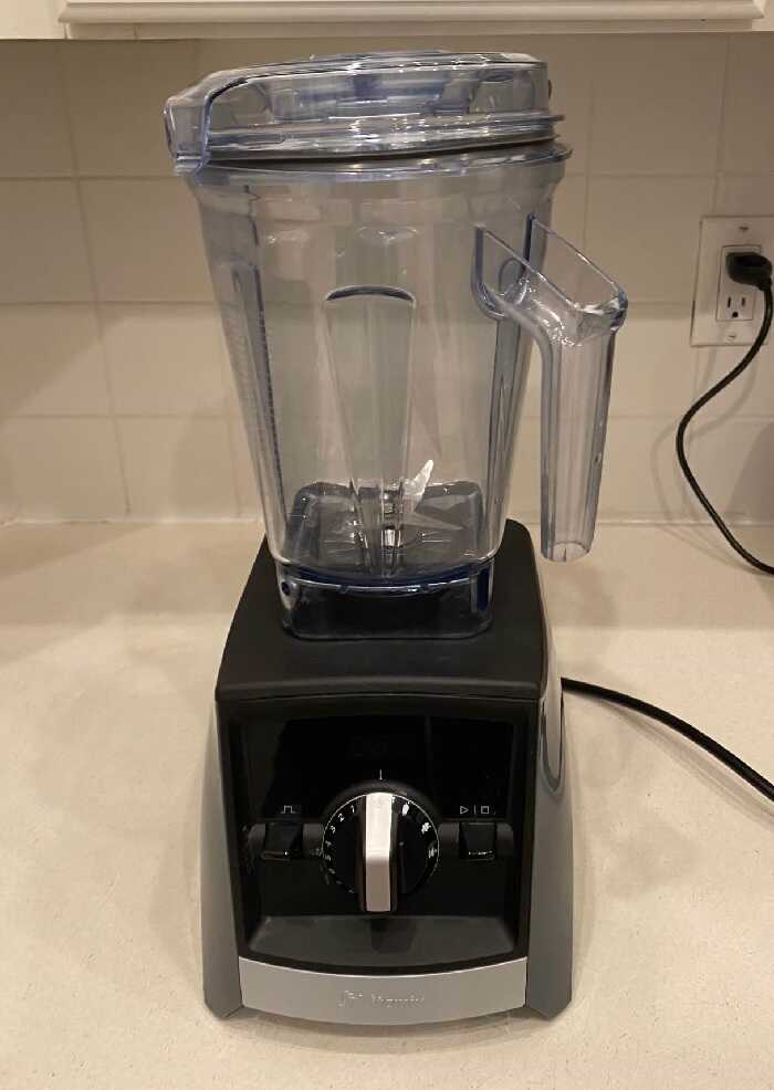 The Best Vitamix Blenders For Different Uses: Ultimate Review 2022